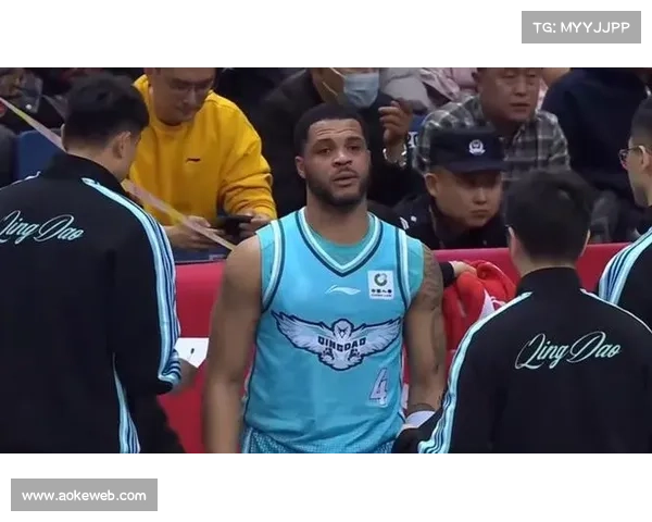 青岛84-93不敌广厦,韦瑟斯庞31分11篮板9助攻准三双 青岛84-93不敌广厦,韦瑟斯庞31分11篮板9助攻准三双