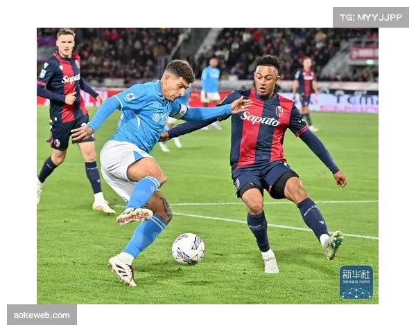 博洛尼亚替补门将拉瓦吉亚失误，球迷调侃广告牌干扰